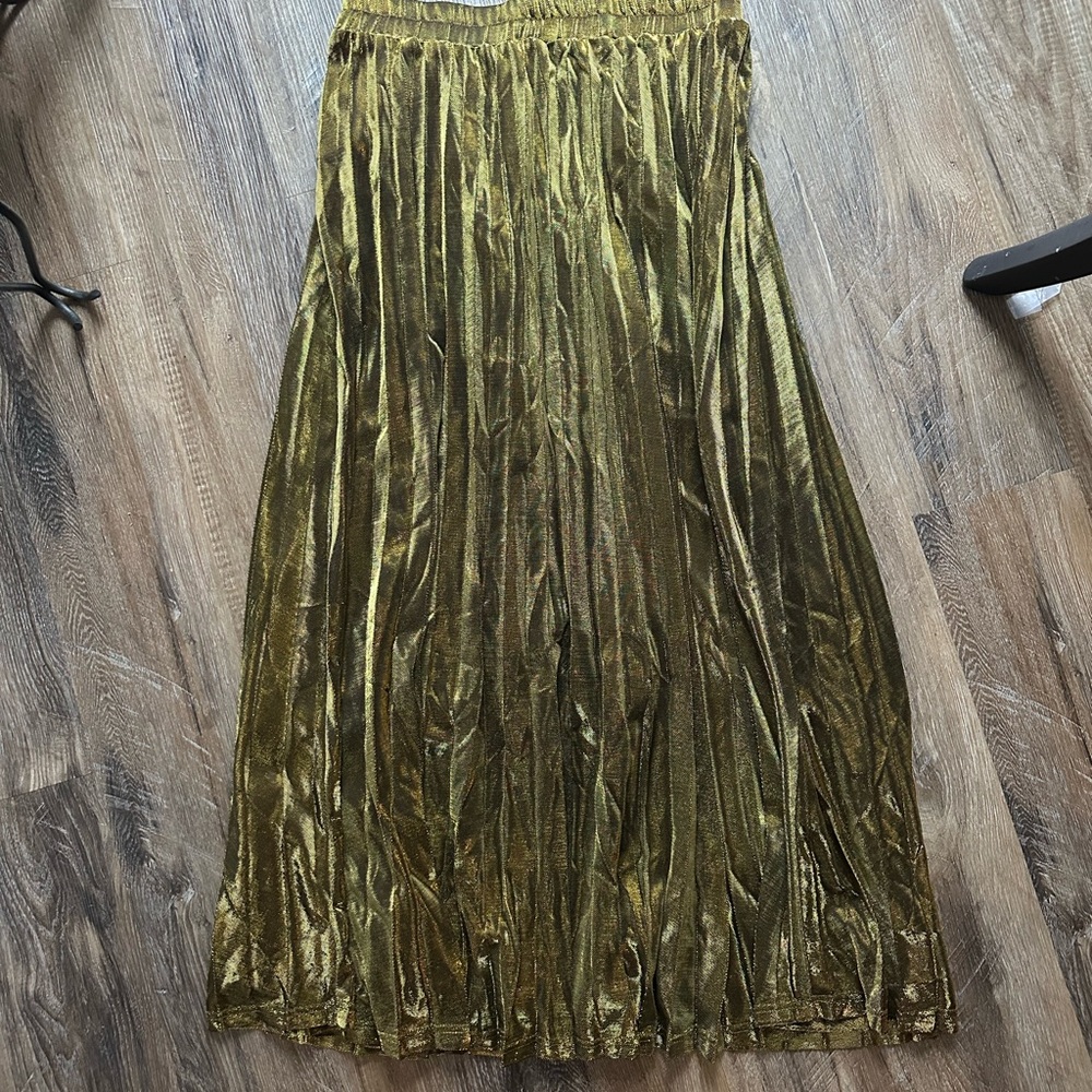 Metallic Gold Pleated Maxi Skirt